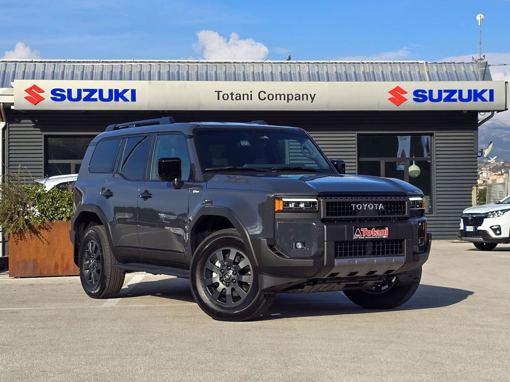 Toyota Land Cruiser nuova a L'Aquila (5)