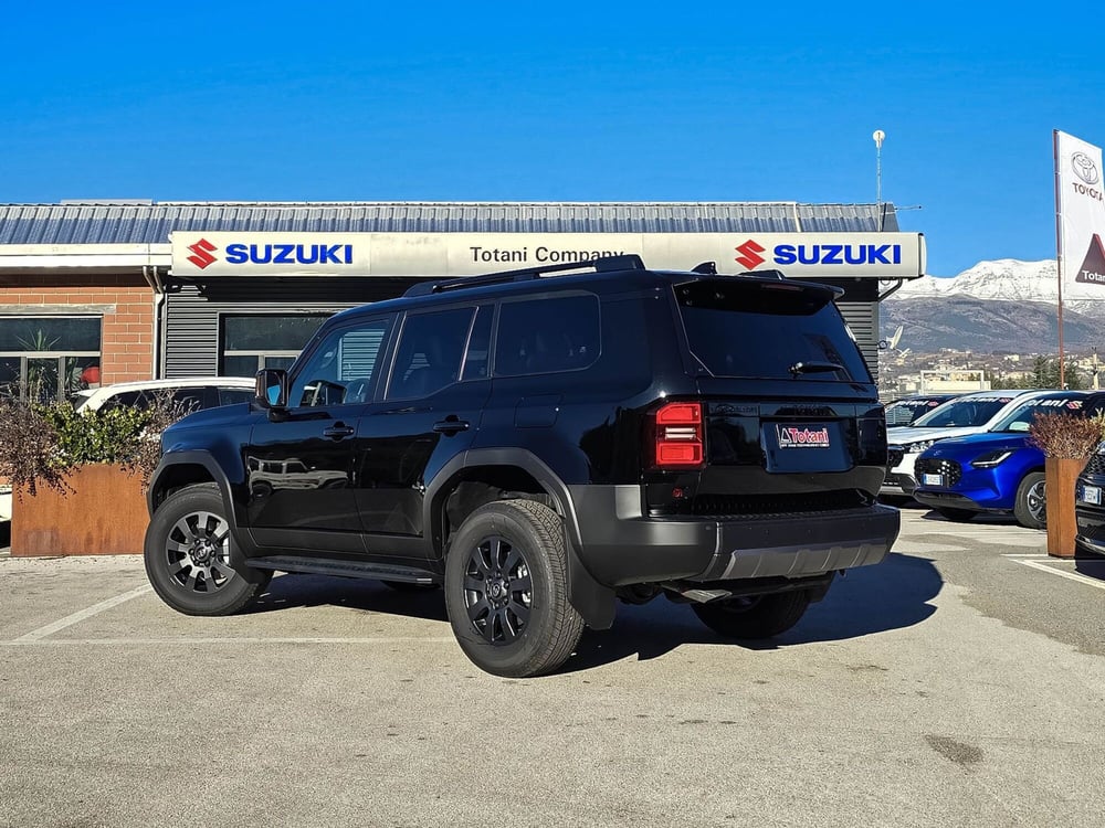 Toyota Land Cruiser nuova a L'Aquila (12)