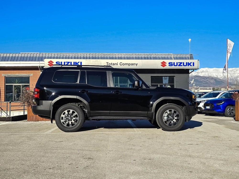 Toyota Land Cruiser nuova a L'Aquila (5)