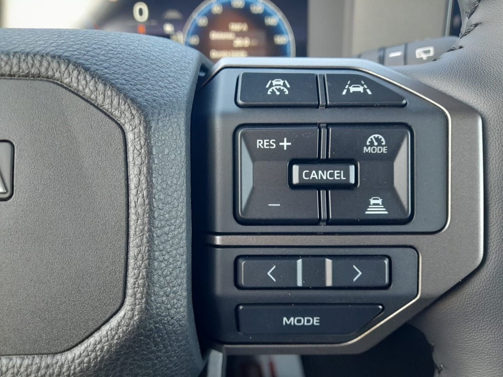 Toyota Land Cruiser nuova a L'Aquila (18)