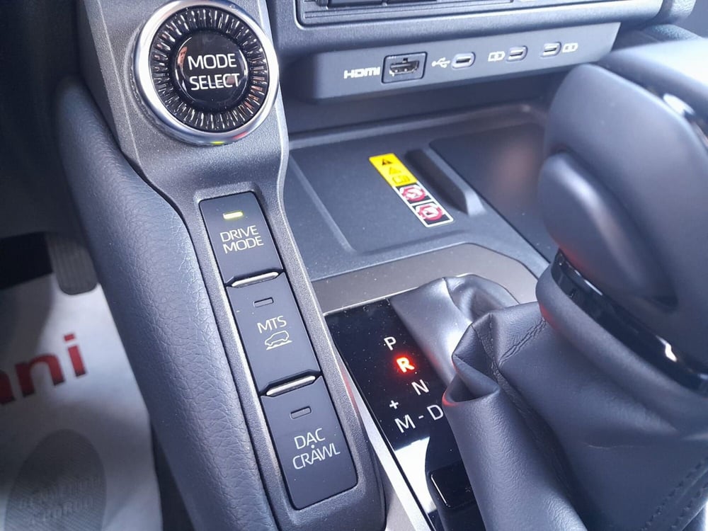 Toyota Land Cruiser nuova a L'Aquila (20)