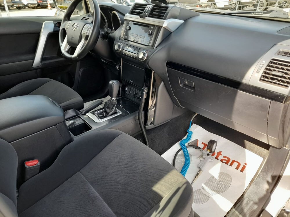 Toyota Land Cruiser usata a L'Aquila (10)