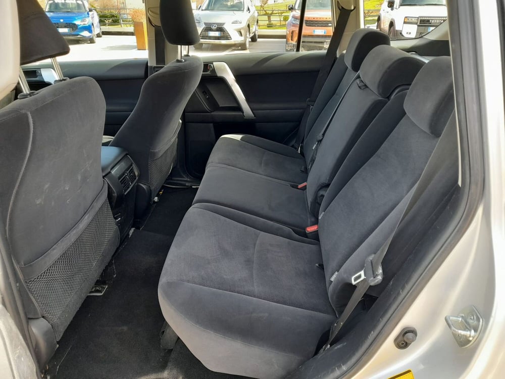 Toyota Land Cruiser usata a L'Aquila (15)