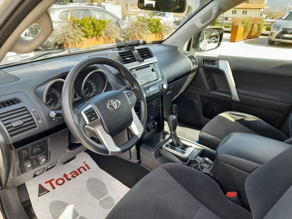 Toyota Land Cruiser usata a L'Aquila (17)