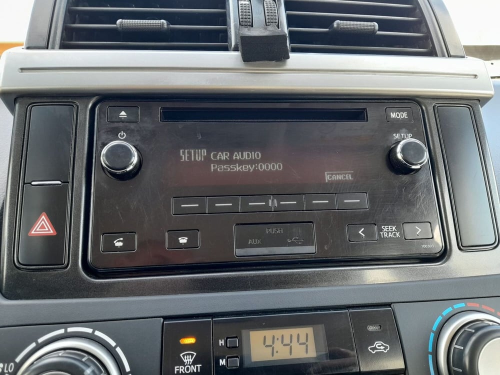 Toyota Land Cruiser usata a L'Aquila (19)