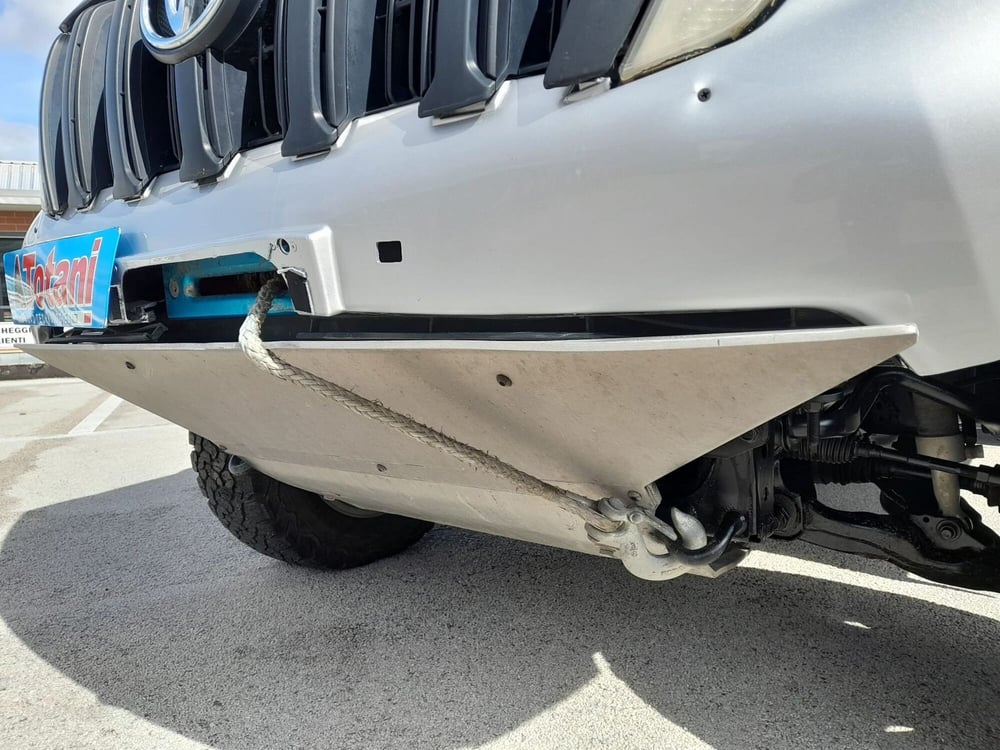 Toyota Land Cruiser usata a L'Aquila (4)