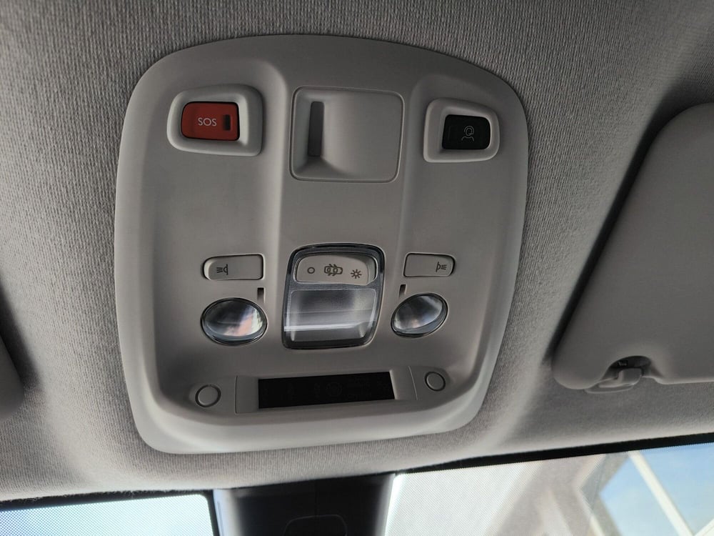 Opel Vivaro Furgone nuova a Padova (19)