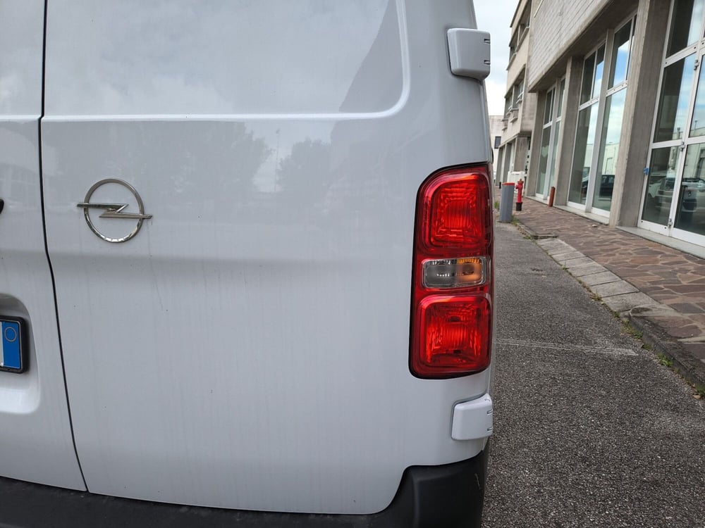 Opel Vivaro Furgone nuova a Padova (4)