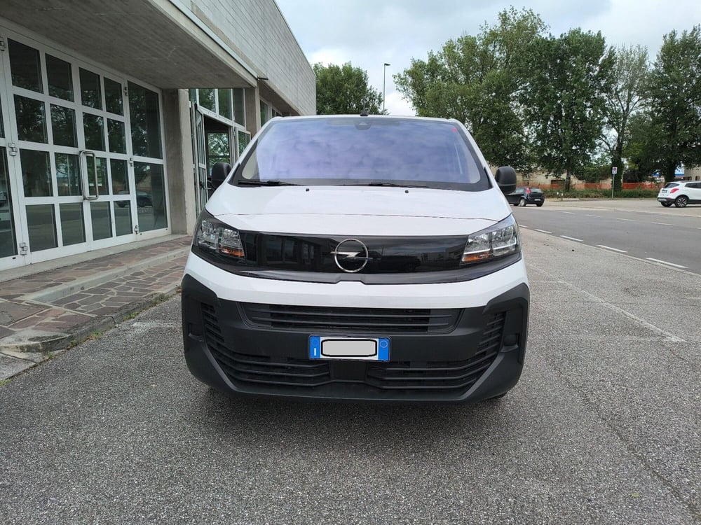 Opel Vivaro Furgone nuova a Padova (9)