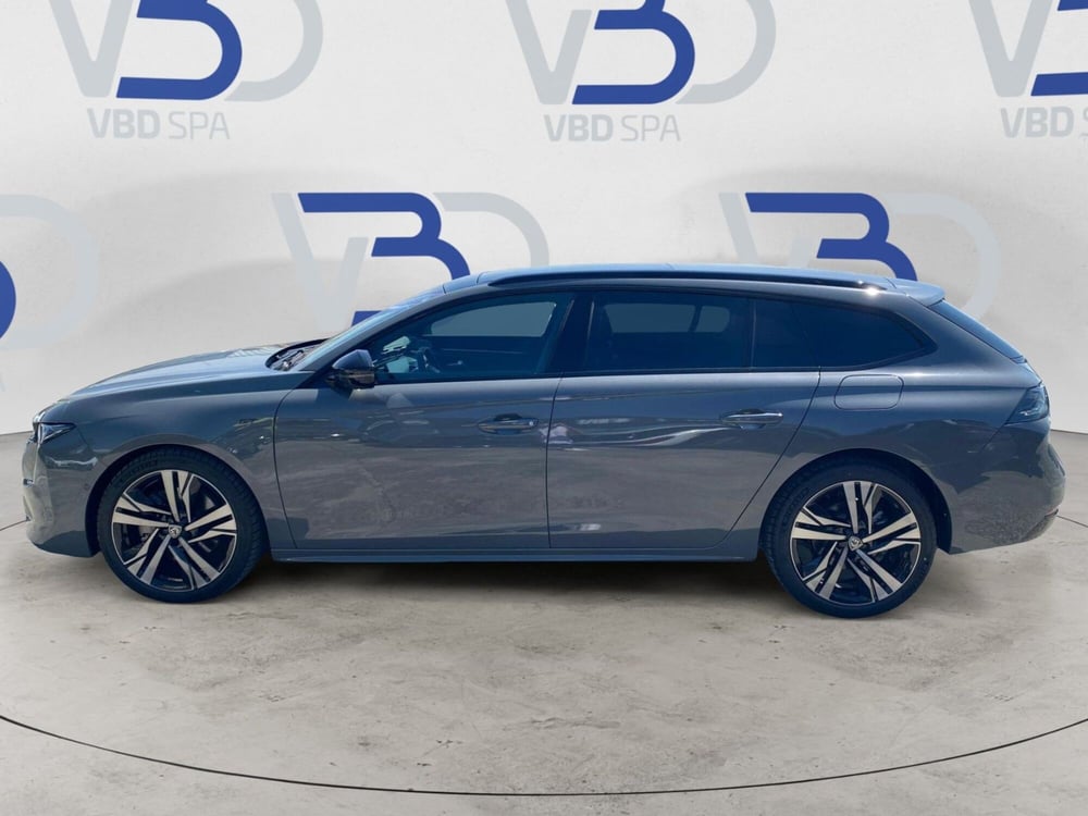Peugeot 508 SW nuova a Milano (2)