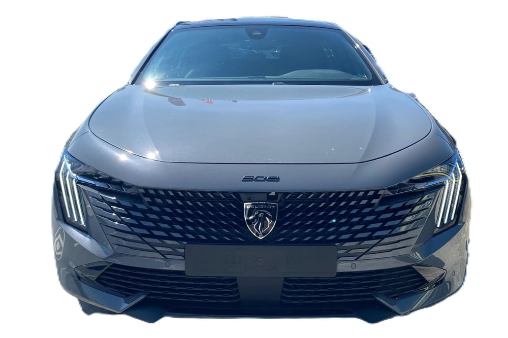 Peugeot 508 SW nuova a Milano (8)