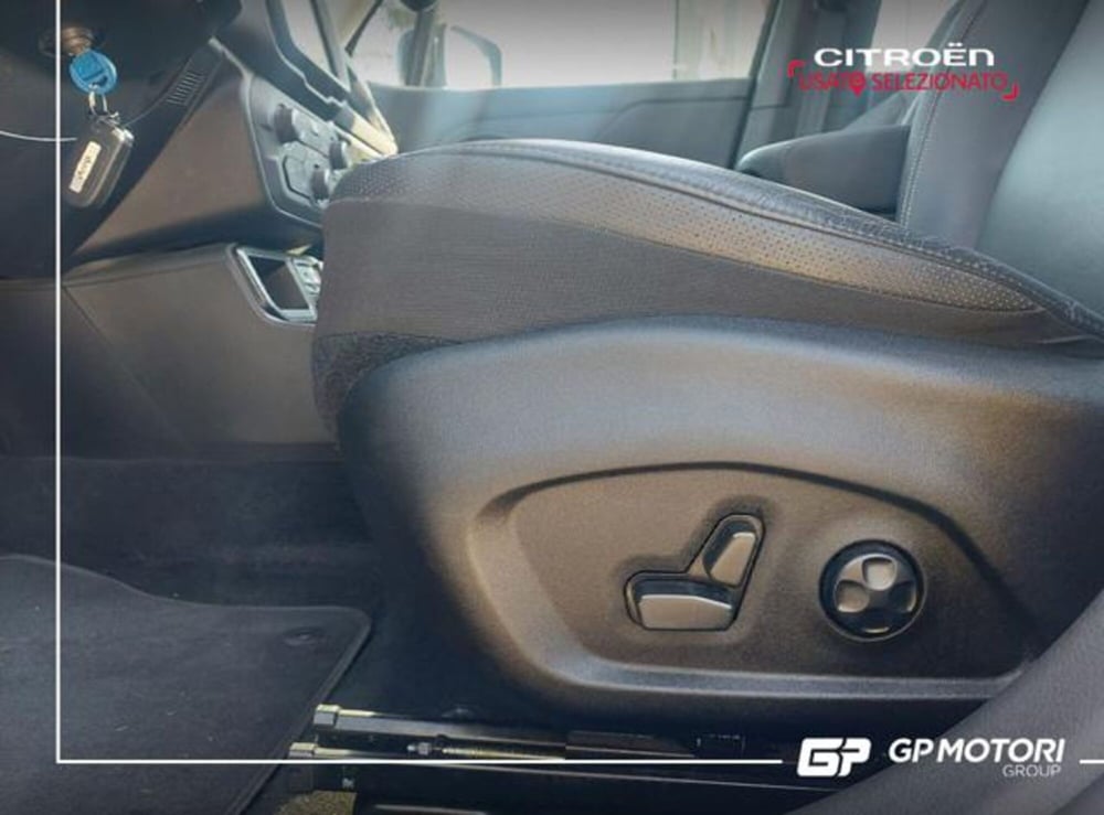 Jeep Renegade usata a Caserta (16)