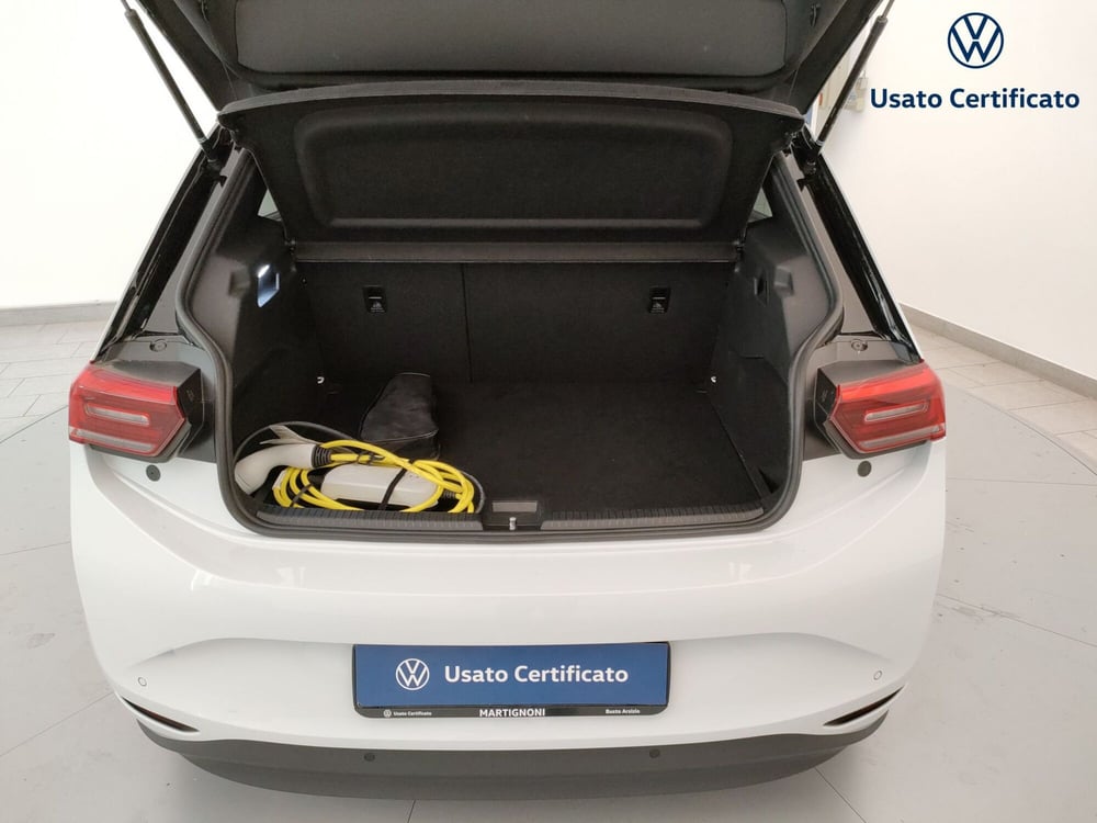 Volkswagen ID.3 usata a Varese (9)