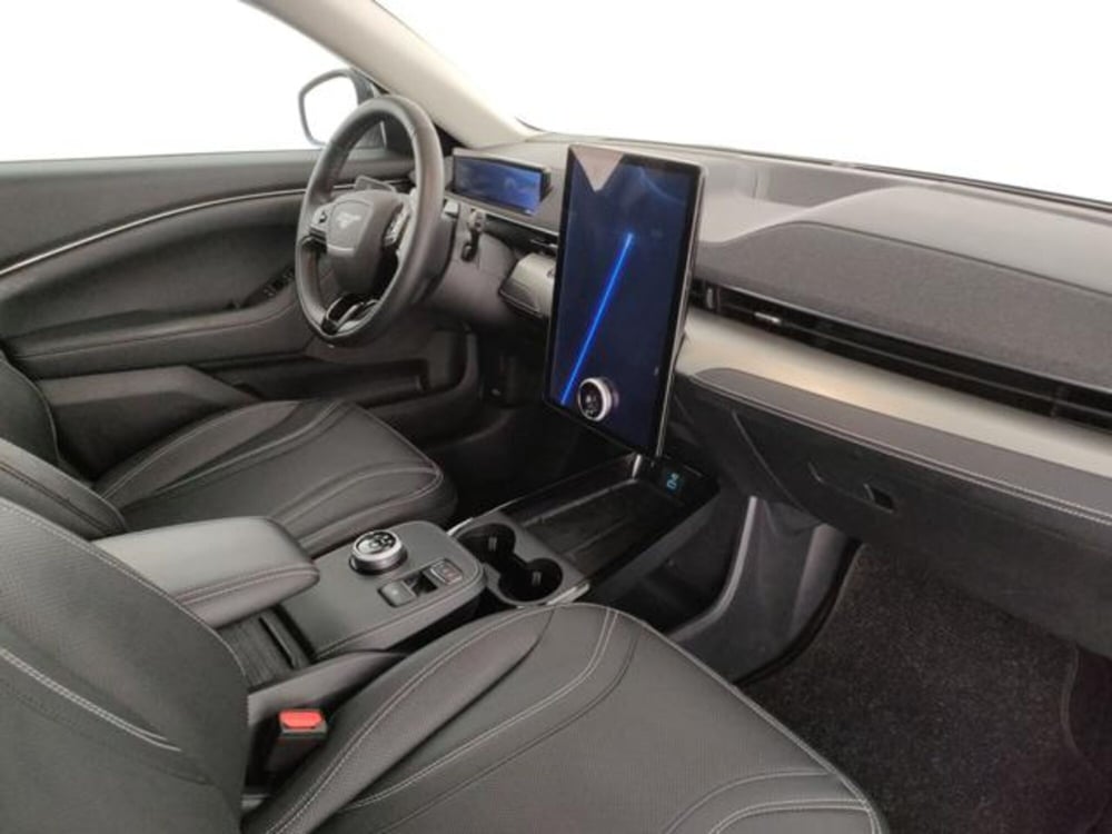 Ford Mustang Mach-E usata a Modena (10)