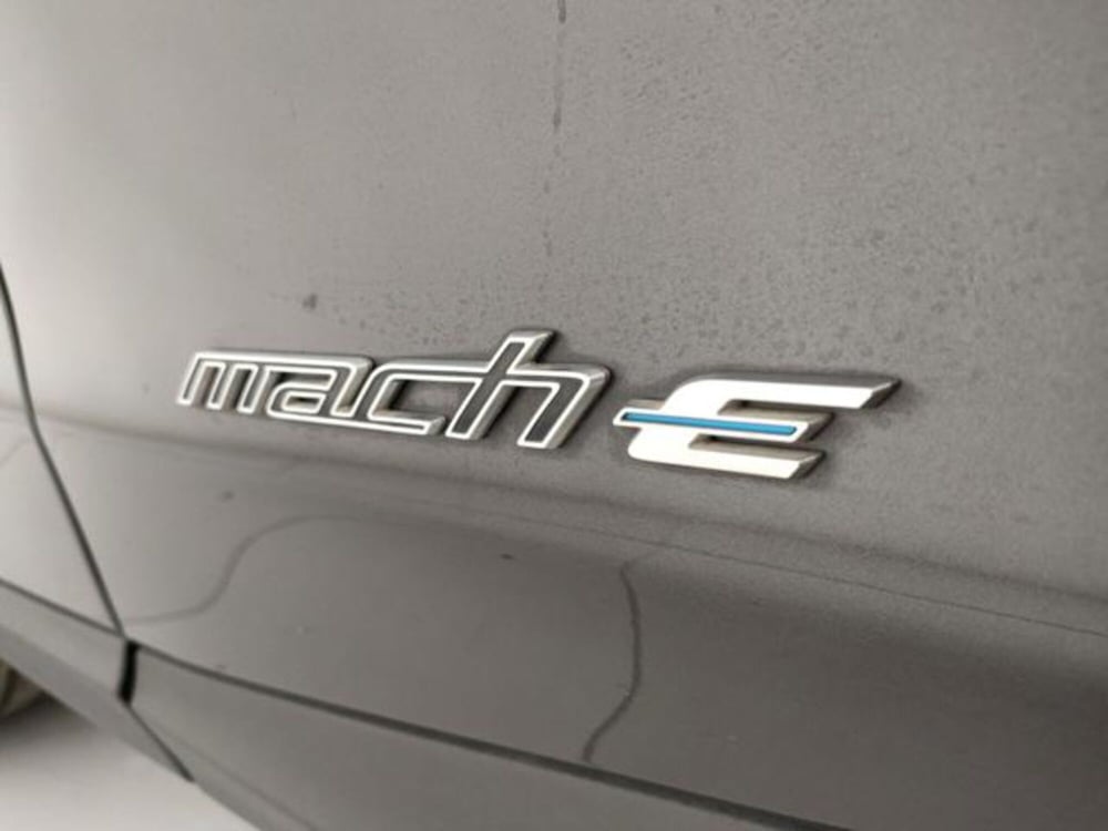 Ford Mustang Mach-E usata a Modena (15)