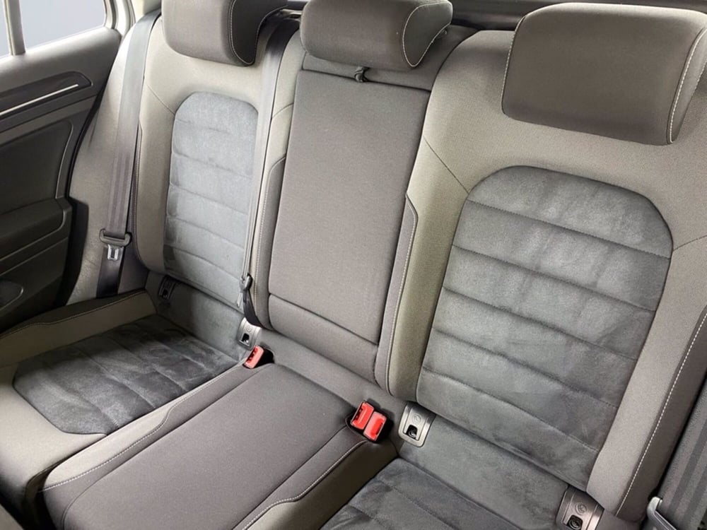 Volkswagen Golf Variant usata a Milano (10)