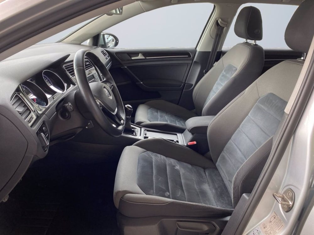 Volkswagen Golf Variant usata a Milano (9)