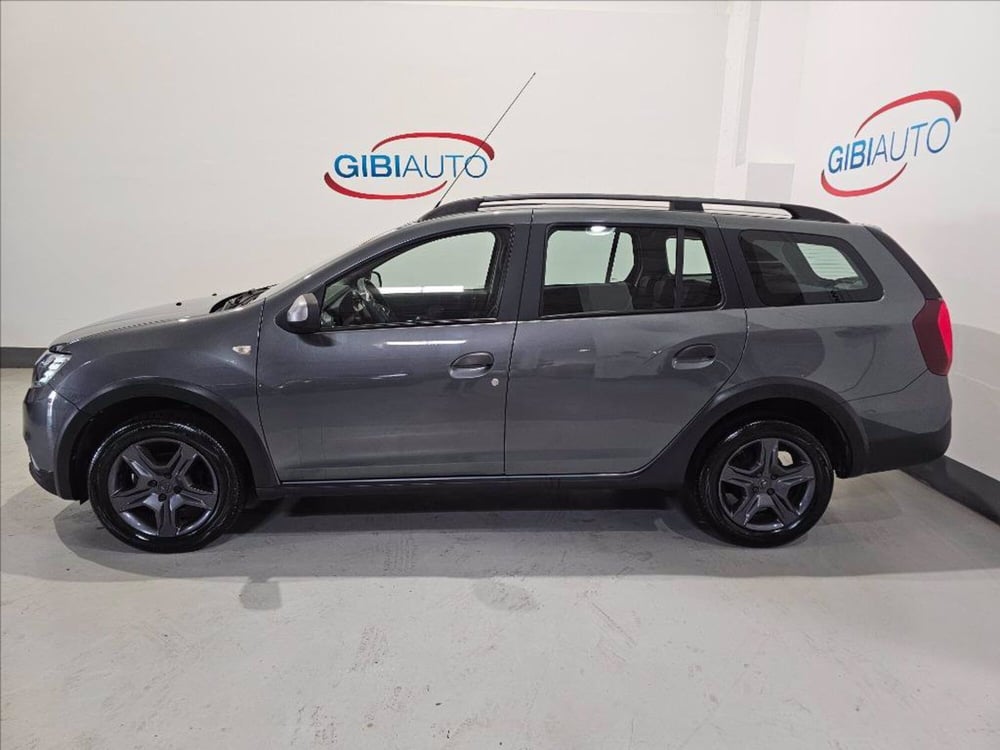 Dacia Logan usata a Palermo (5)