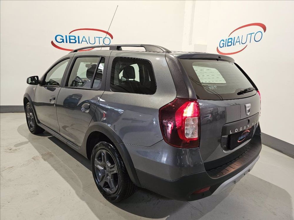 Dacia Logan usata a Palermo (7)