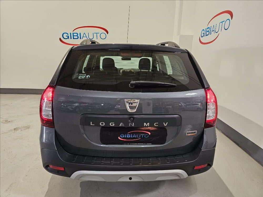 Dacia Logan usata a Palermo (8)