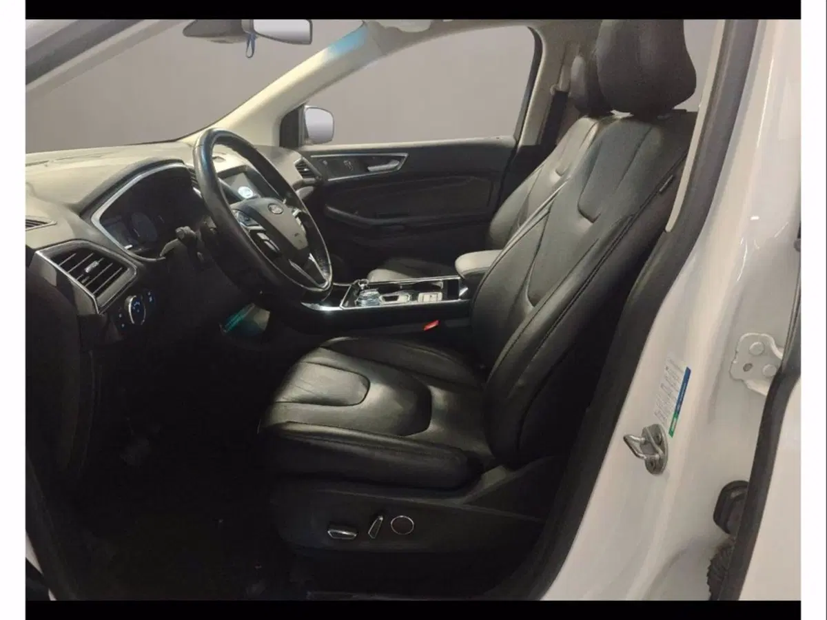 Ford Edge usata a Catania (9)