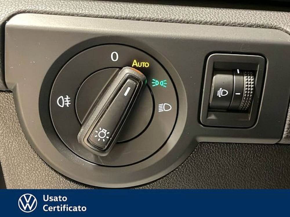 Volkswagen T-Cross usata a Vicenza (10)