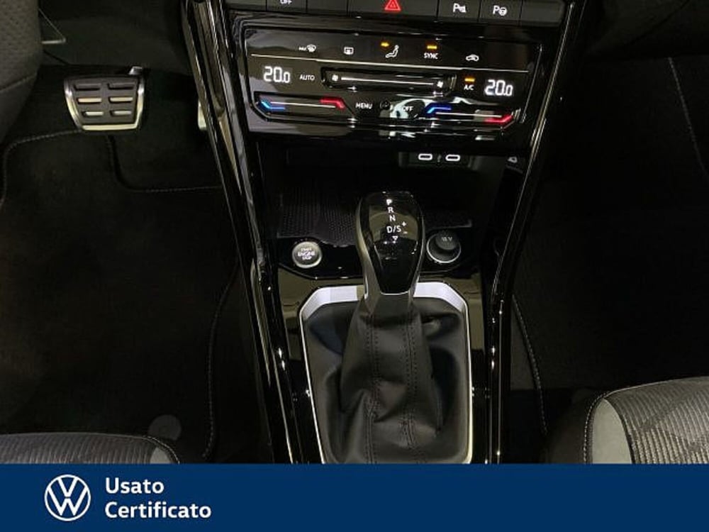 Volkswagen T-Roc nuova a Vicenza (13)