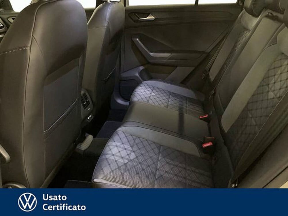 Volkswagen T-Roc nuova a Vicenza (17)