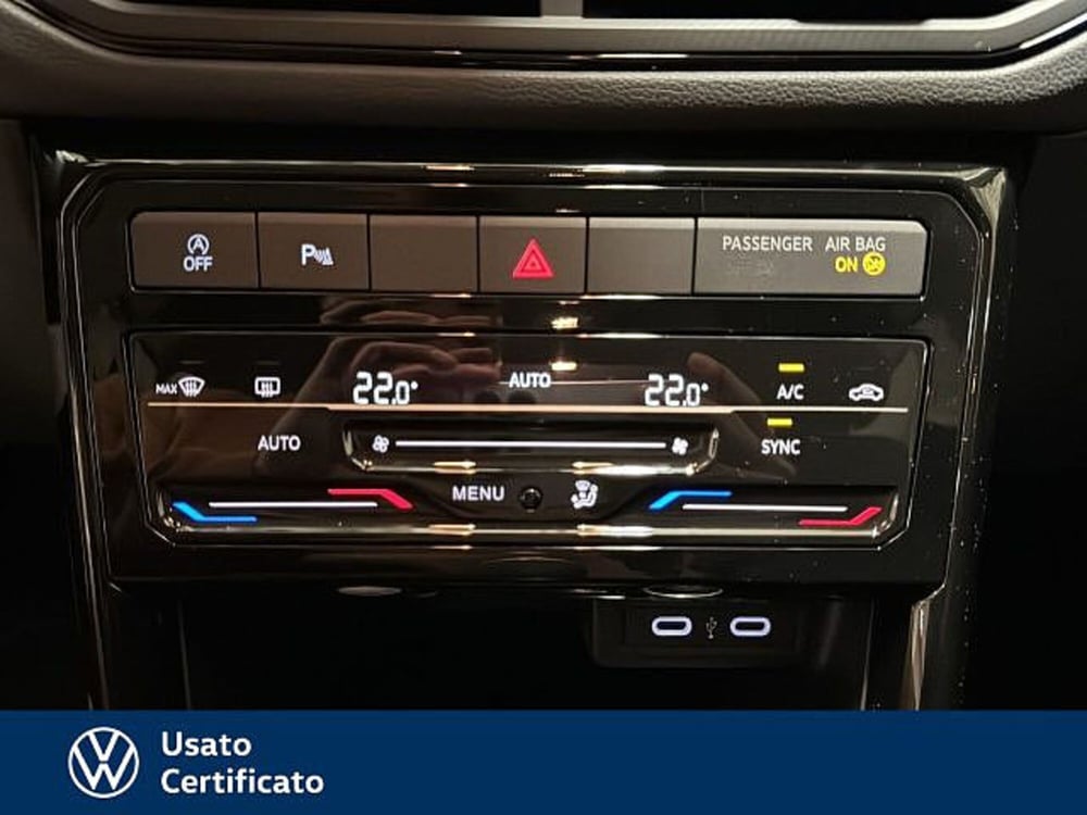 Volkswagen T-Cross nuova a Vicenza (14)