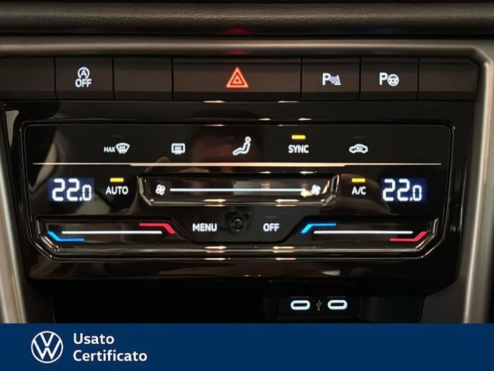 Volkswagen T-Roc usata a Vicenza (14)