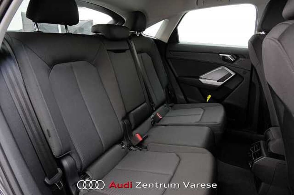 Audi Q3 Sportback usata a Varese (8)