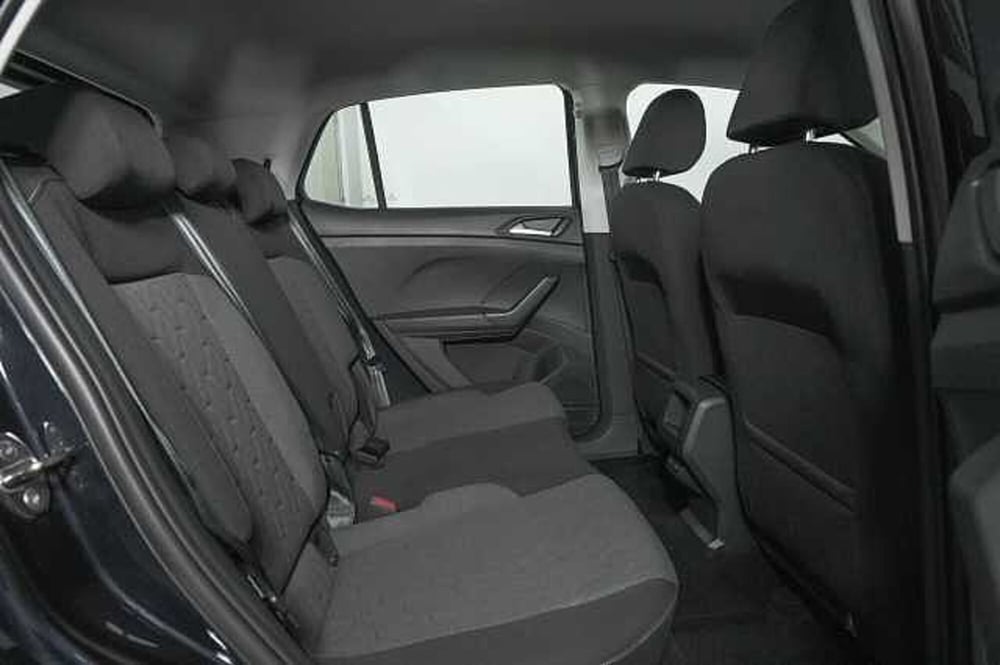 Volkswagen T-Cross usata a Como (10)
