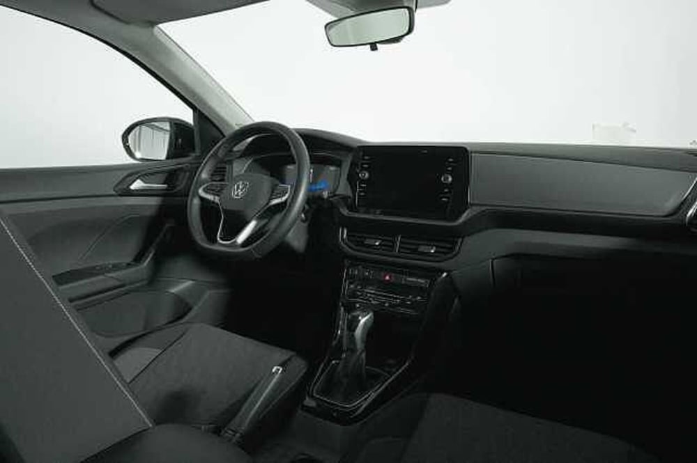Volkswagen T-Cross usata a Como (12)
