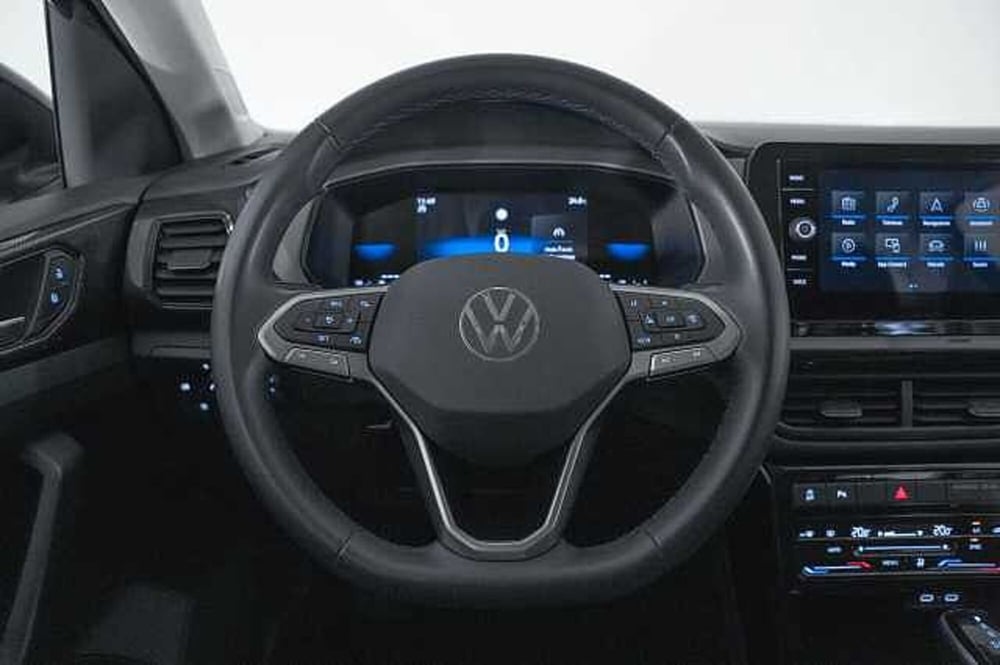 Volkswagen T-Cross usata a Como (20)