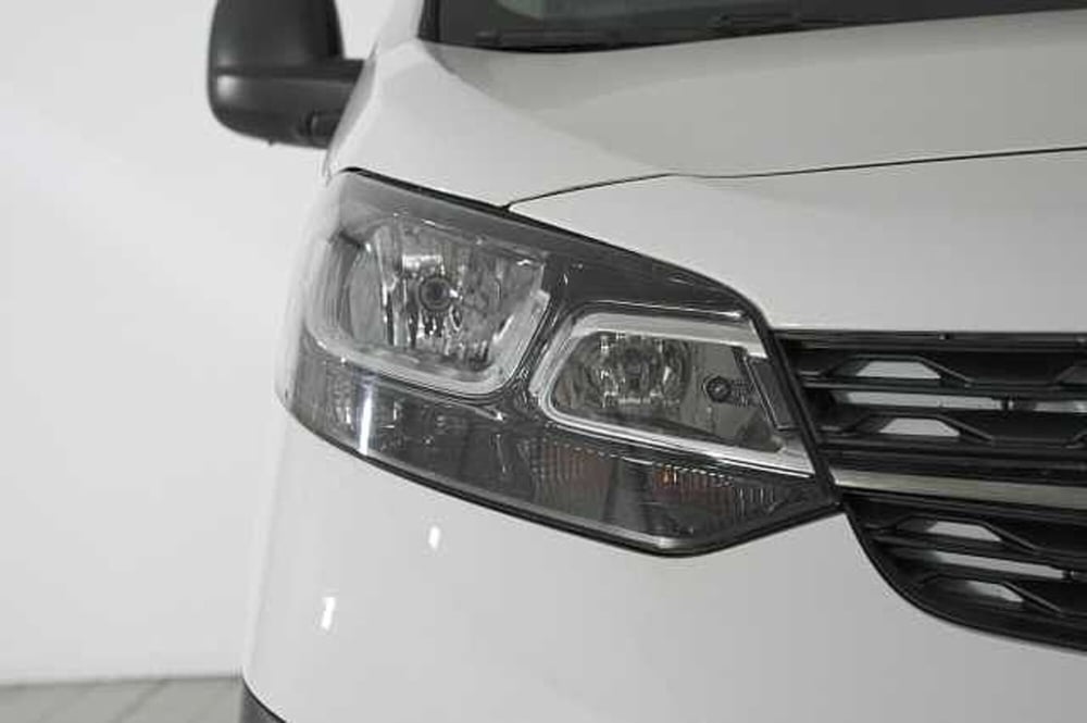 Opel Vivaro Furgone usata a Como (6)
