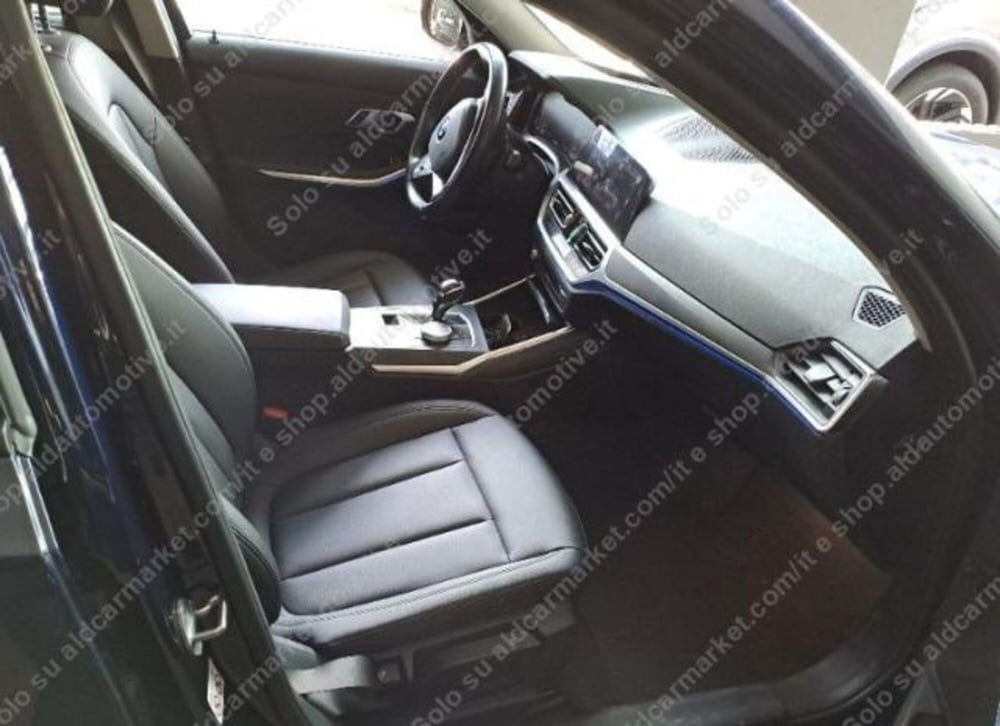 BMW Serie 3 Touring usata a Lecce (3)