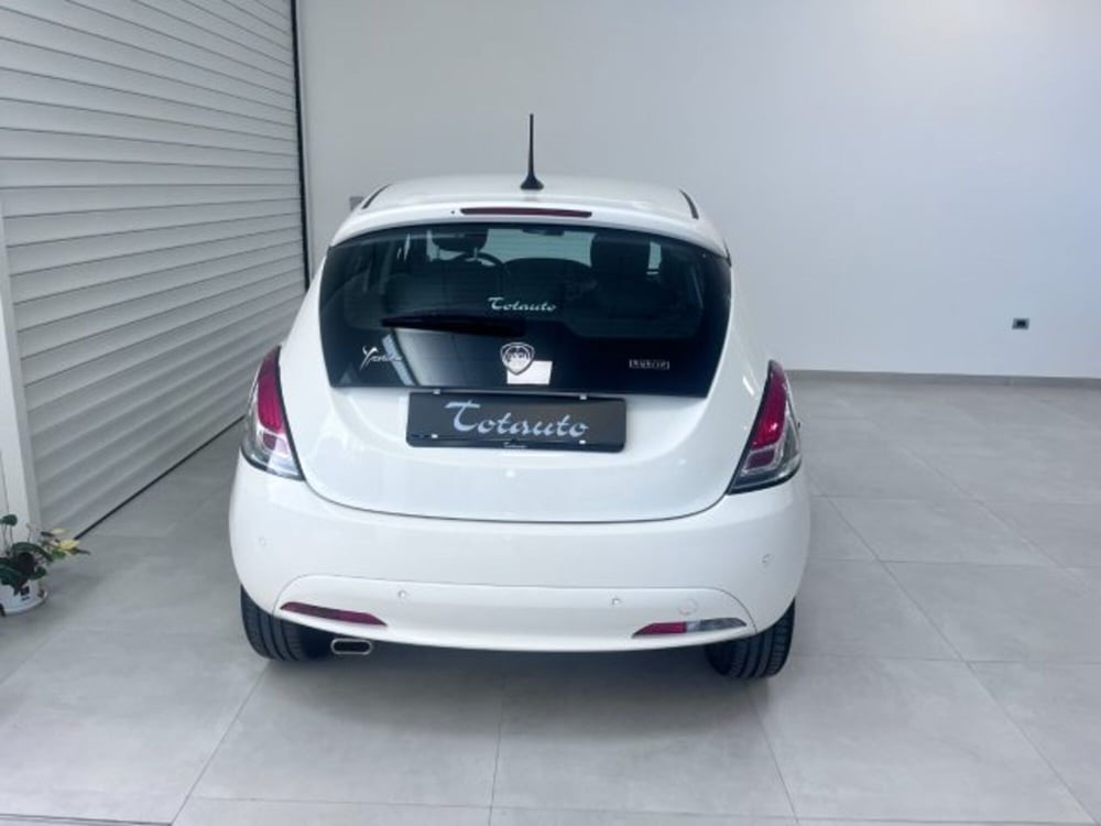Lancia Ypsilon usata a Oristano (10)