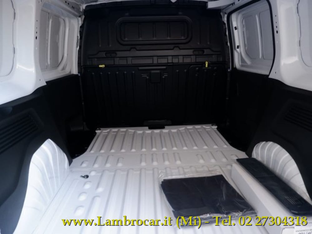Opel Combo Furgone nuova a Milano (14)