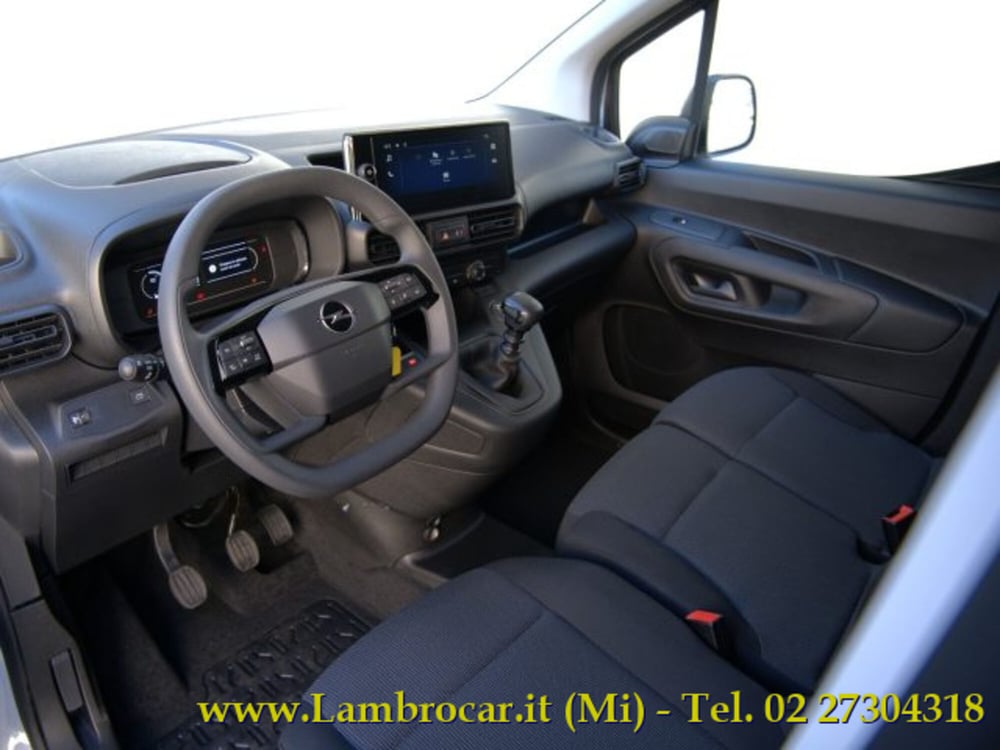 Opel Combo Furgone nuova a Milano (2)