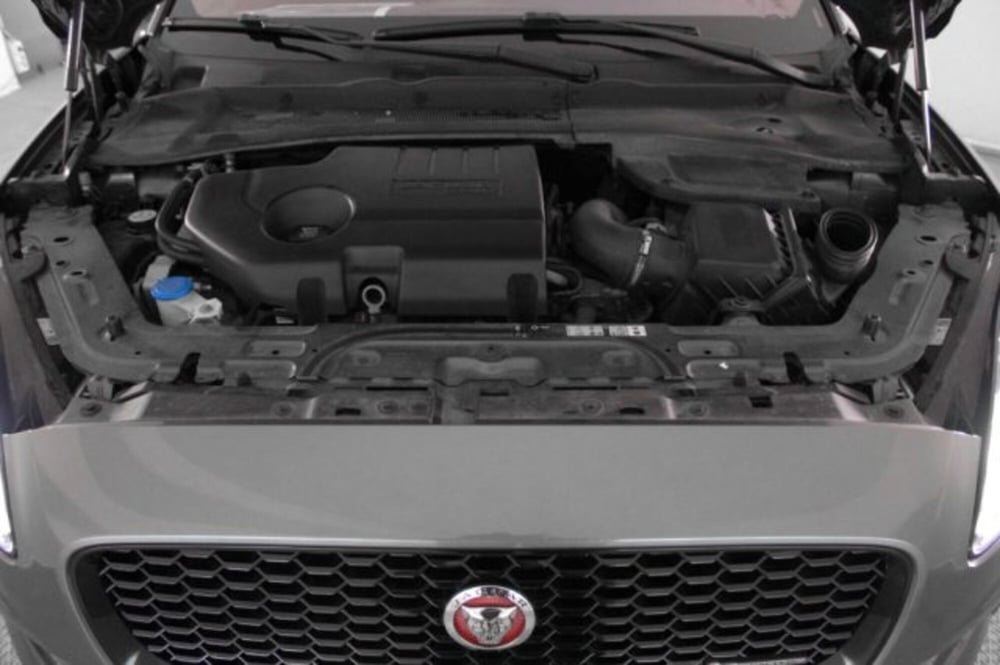 Jaguar E-Pace usata a Novara (10)