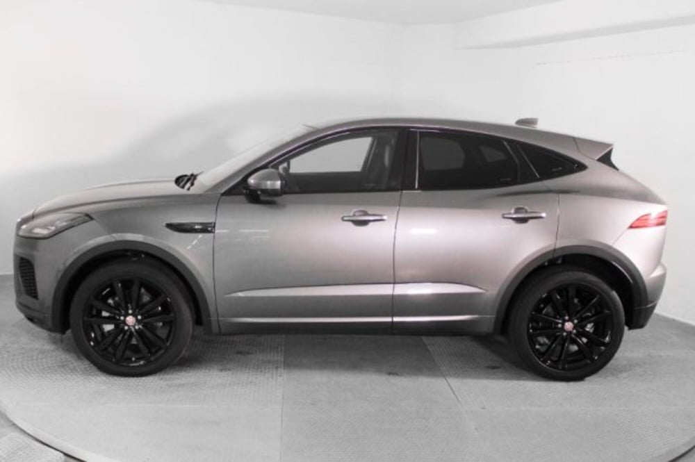 Jaguar E-Pace usata a Novara (3)