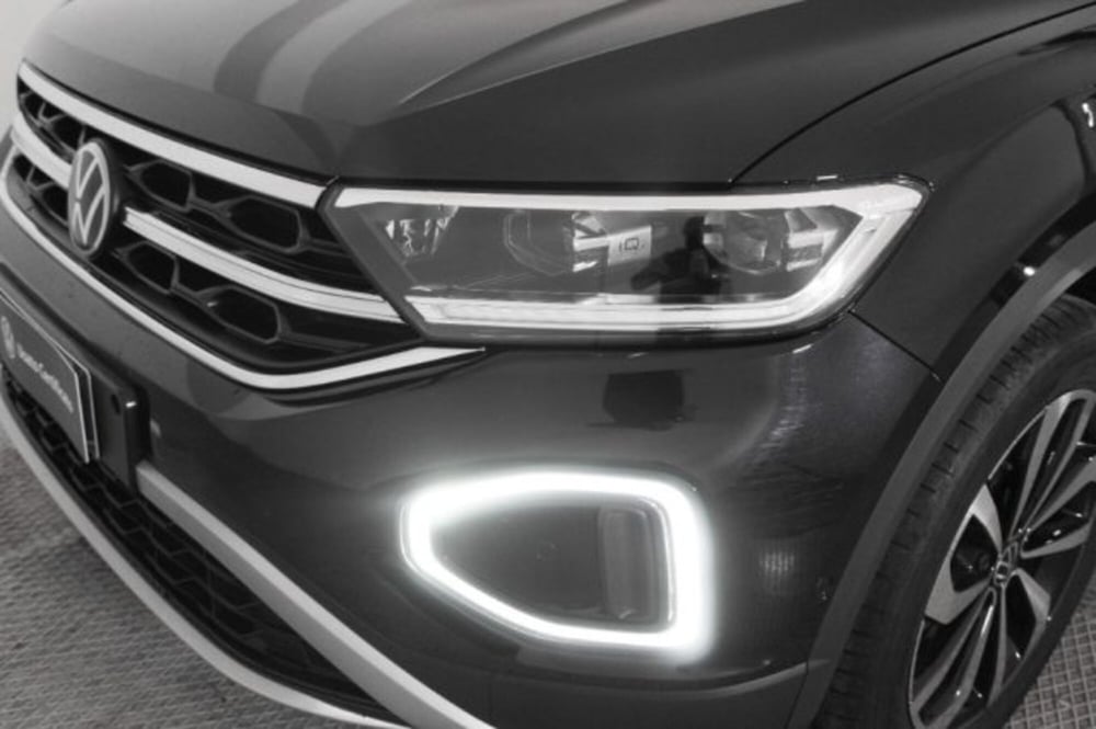 Volkswagen T-Roc usata a Novara (15)