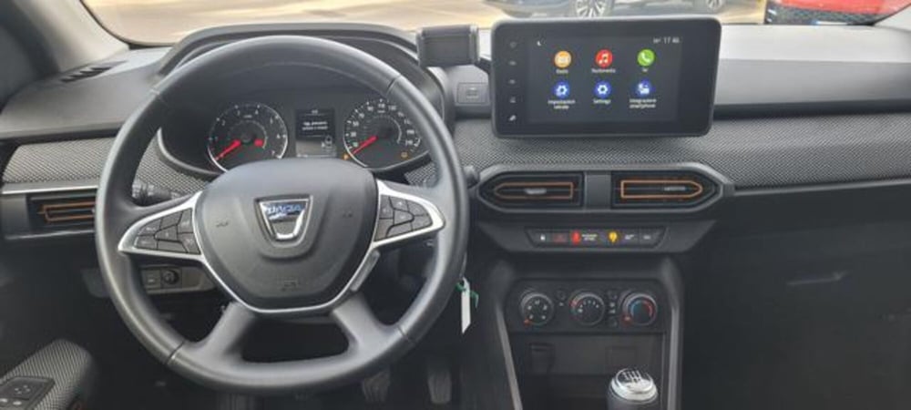Dacia Sandero usata a Napoli (10)