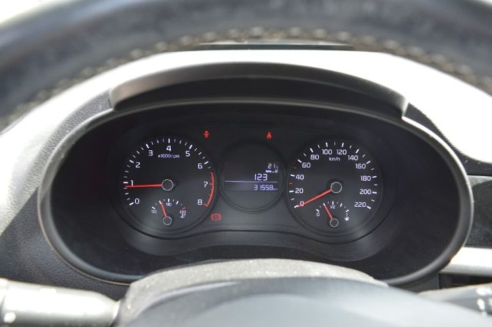 Kia Picanto usata a Latina (13)
