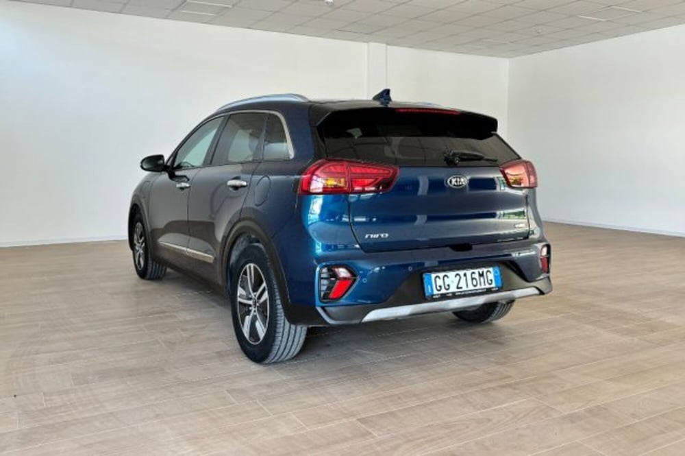 Kia Niro usata a Latina (5)