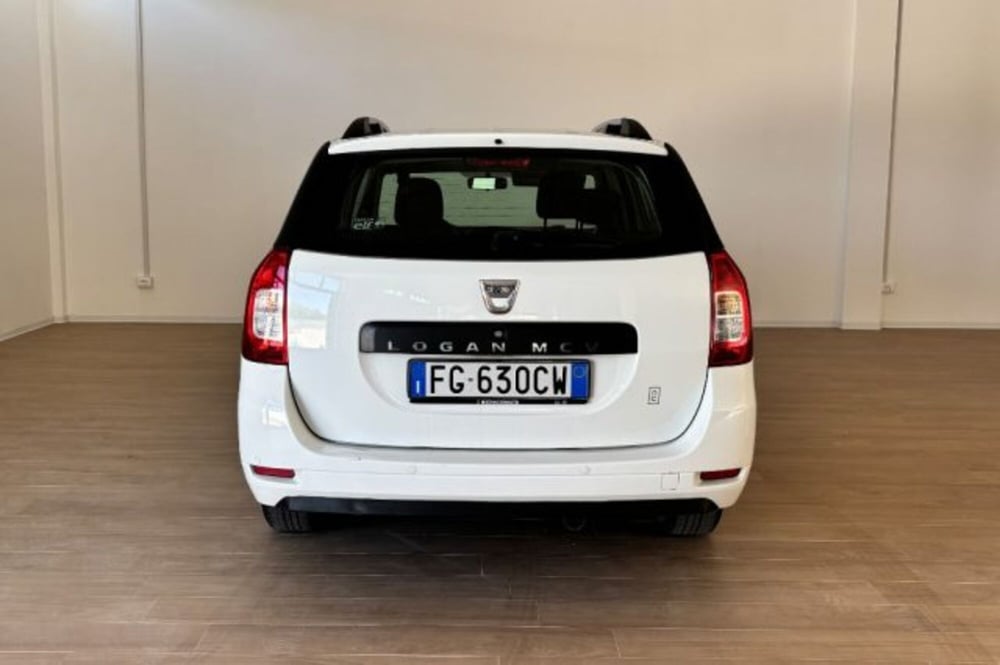 Dacia Logan usata a Latina (6)