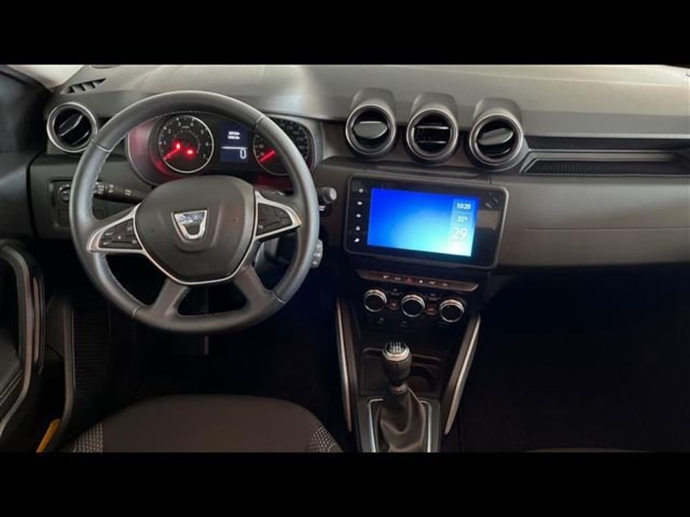 Dacia Duster usata a Firenze (7)