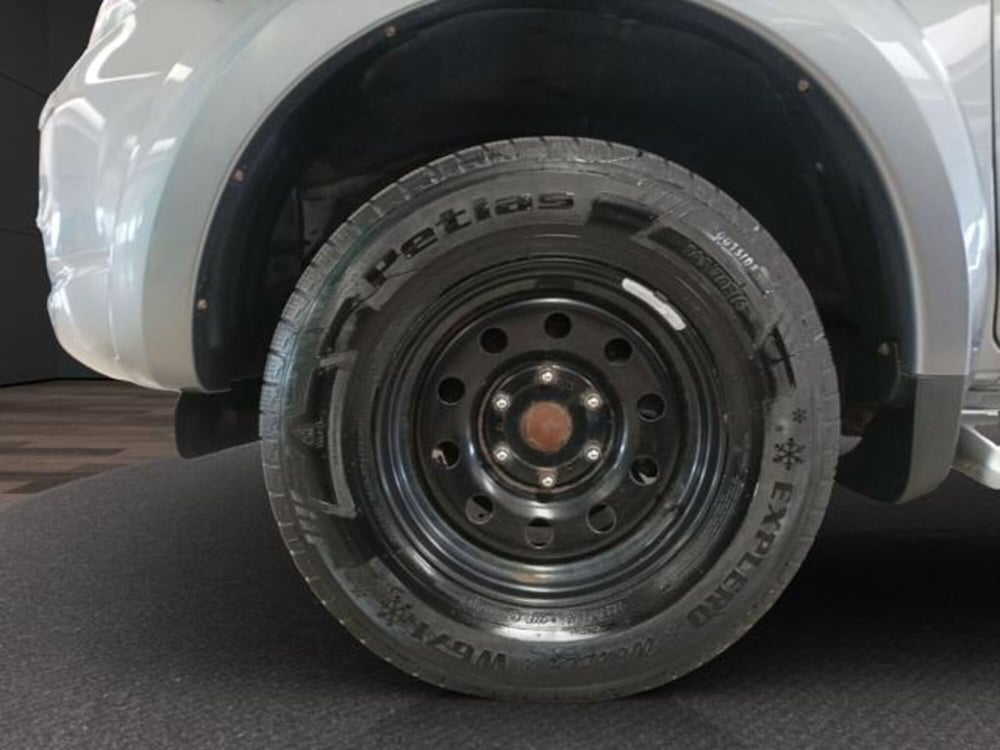 Mitsubishi L200 usata a Milano (8)