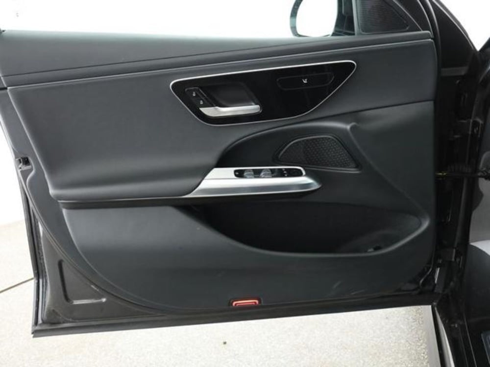 Mercedes-Benz Classe E usata a Milano (10)