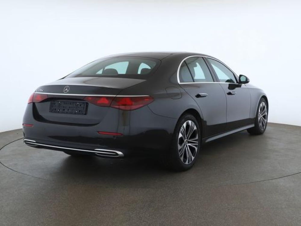 Mercedes-Benz Classe E usata a Milano (3)